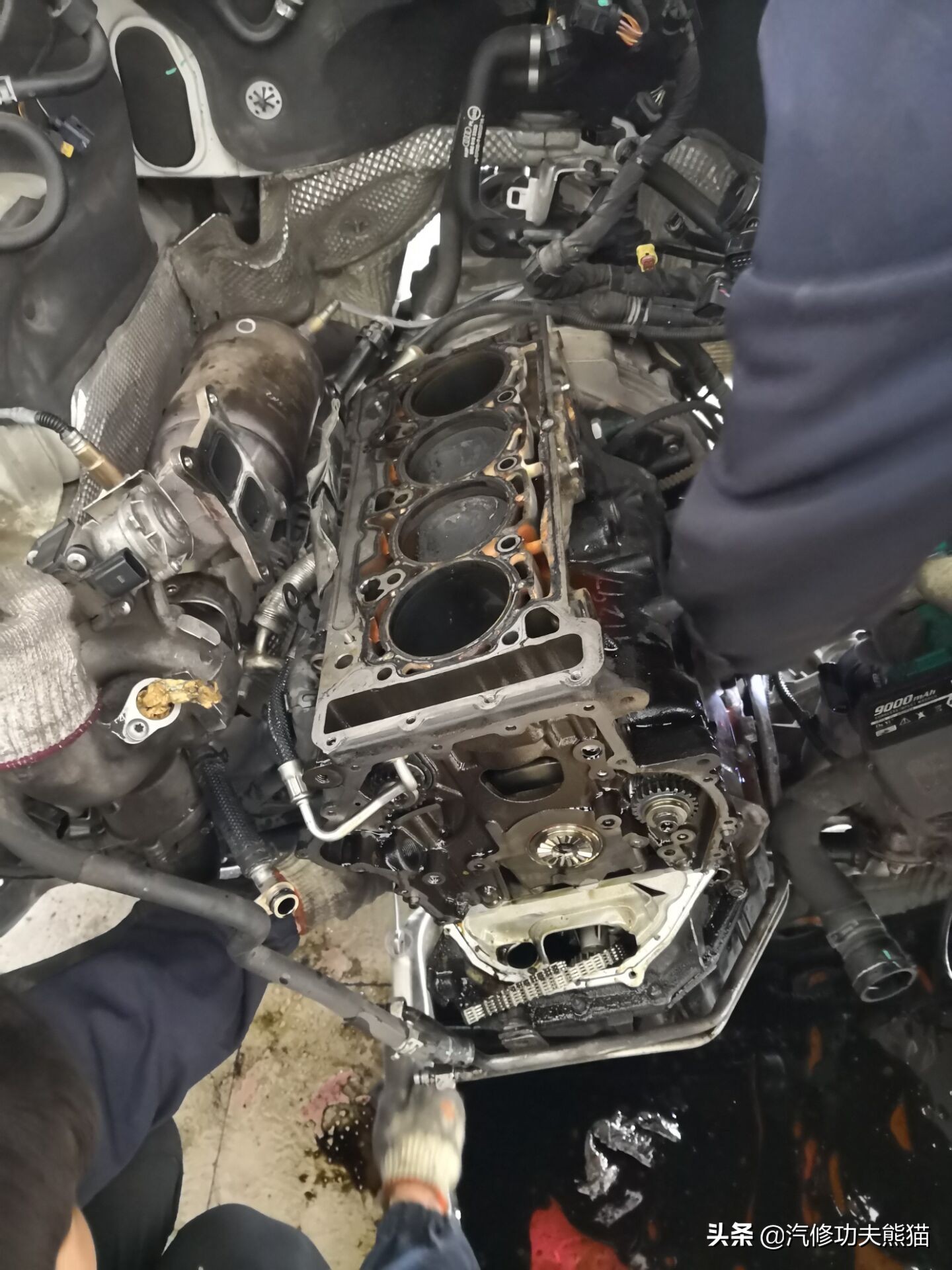 奥迪为何不能解决发动机烧机油,奥迪q5lea888三代发动机烧机油么