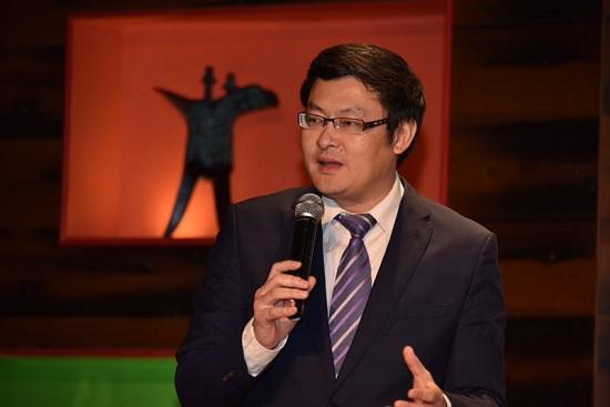 加拿大难民绿卡多久能入籍,加拿大永久居民绿卡和公民入籍