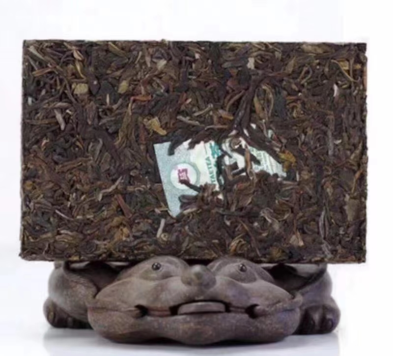 大益普洱茶生茶2012年甲级沱茶,大益笋壳青砖和陈韵方砖口感对比