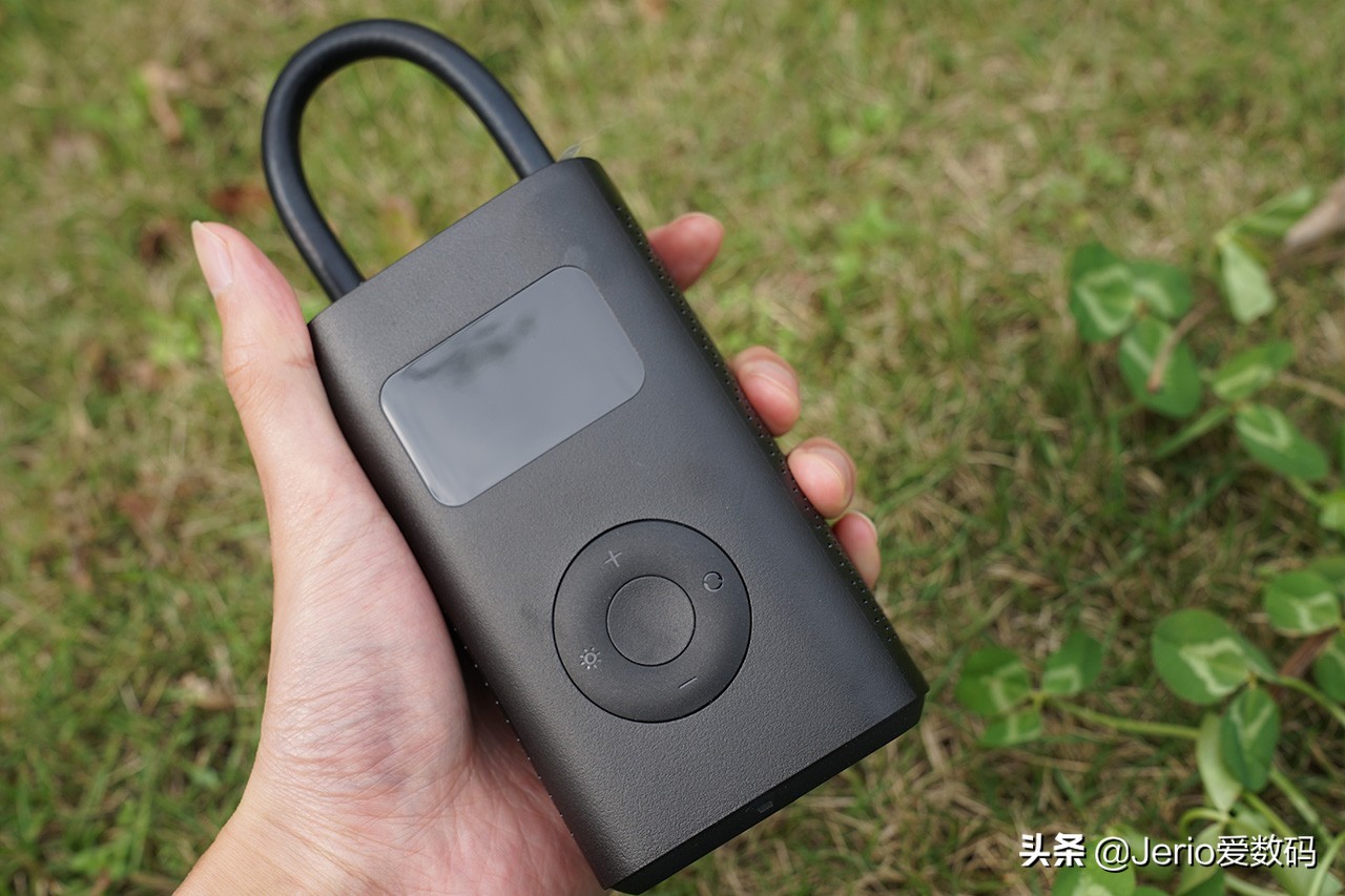 轮胎没气了去哪里充气,米家充气宝可以充公路车吗