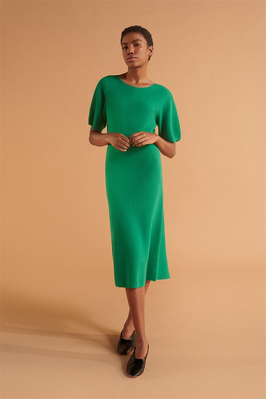 2023下半年优衣库u系列,优衣库u系列刚上市就卖完了