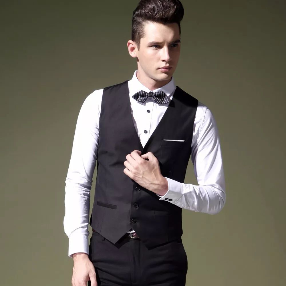 深秋穿羽绒马甲,初春马甲怎么搭配好看