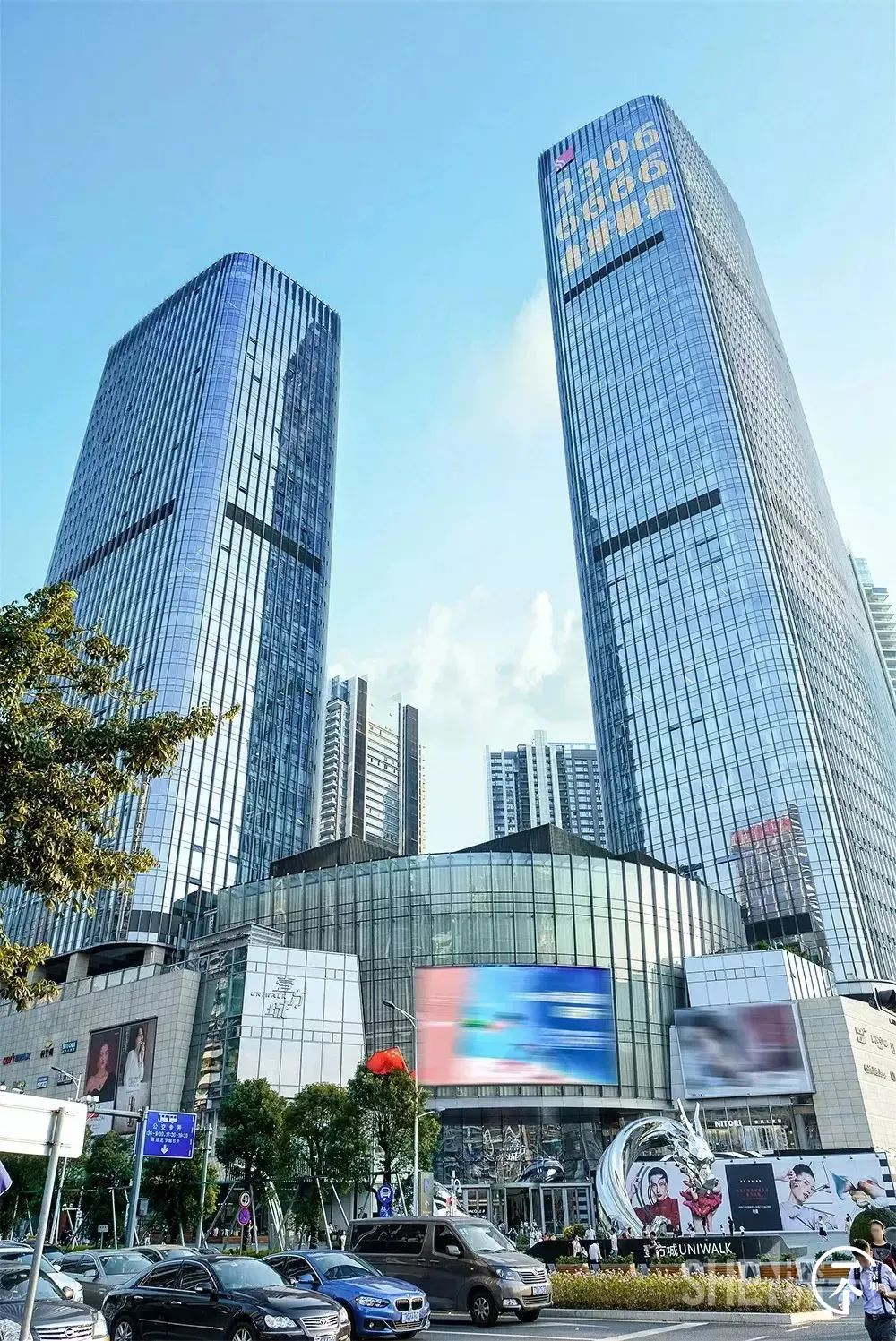 2000万在深圳能买到别墅吗,2000能在深圳租到怎样的房子