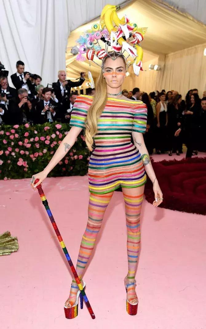 metgala20个最佳造型,metgala煎饼礼服