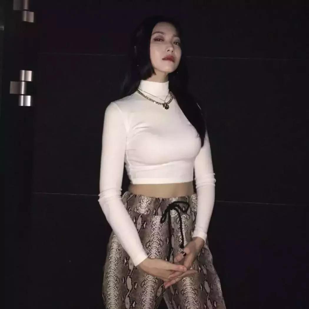 除了那位「E奶」女孩以外,DJ圈还有许多值得关注的小姐姐存在！