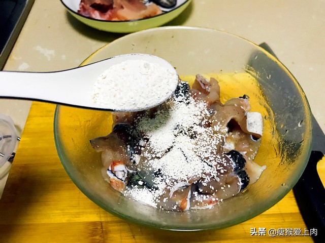 怎么让水煮鱼片更滑嫩不容易碎,为什么别人煮的水煮鱼片这么嫩滑