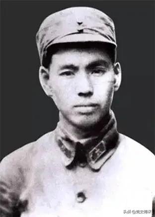 嗜酒如命的*世友许**却从不误事，只因和毛主席约法三章