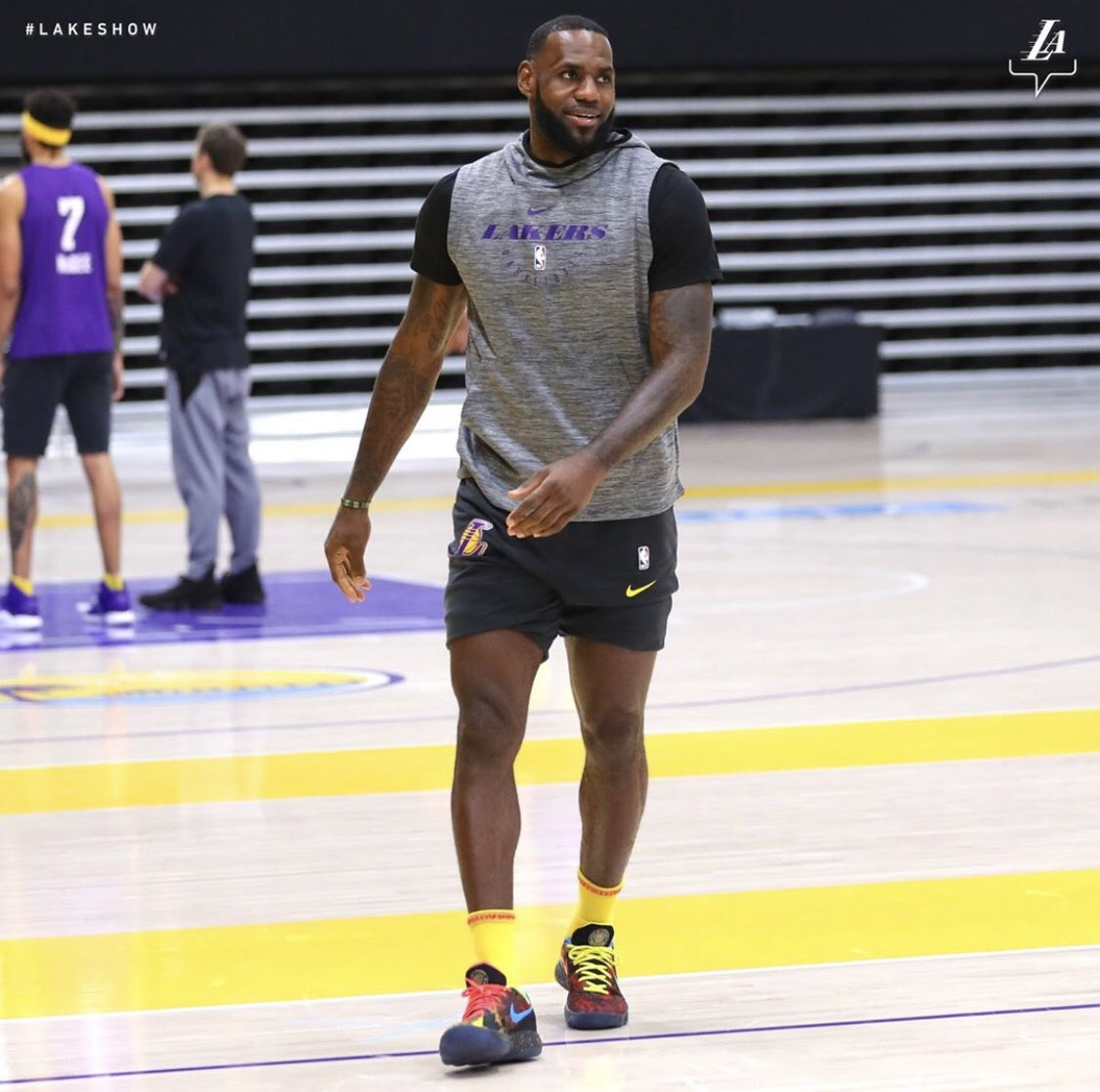 15双NBA新赛季最花哨篮球鞋,你最中意哪一双