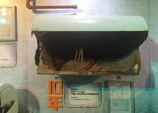 热水器剖开图,9年的热水器打开是什么样