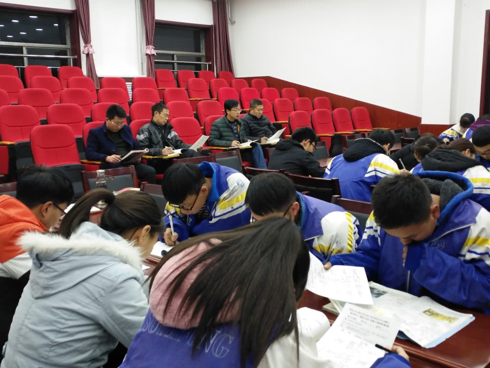 高三孩子老打瞌睡怎么办,高三考试老是打瞌睡咋办