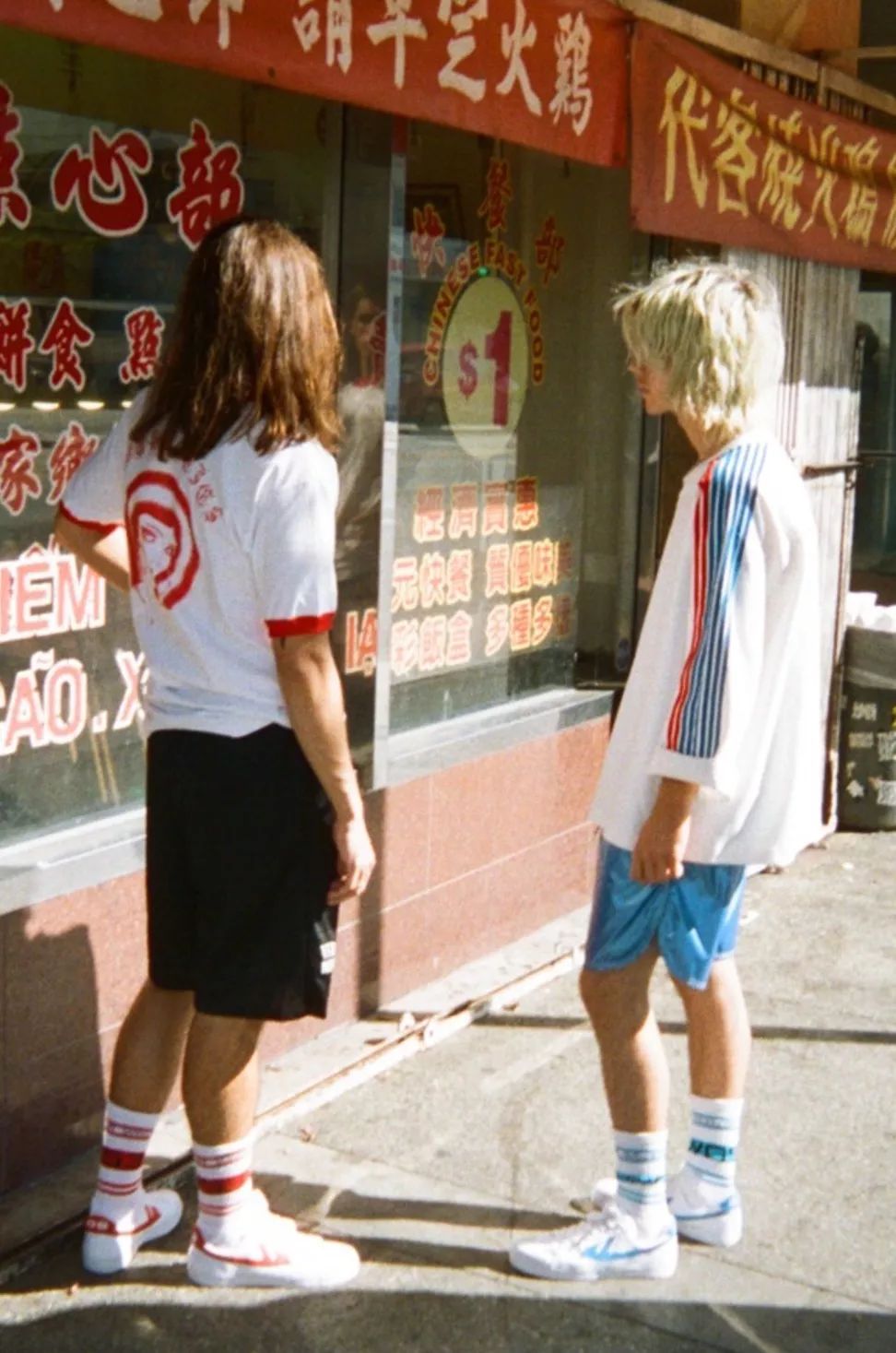 回力鞋哪一款最经典,真正的回力鞋多少一双