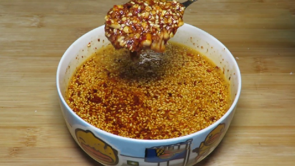 辣椒油想要好吃，不只泼热油这么简单，教你正确做法，香辣不发黑