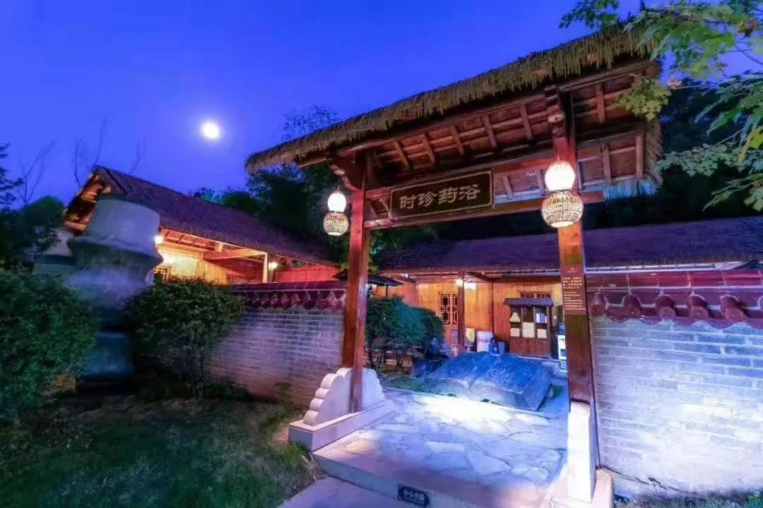 泡温泉的季节来了,咸宁温泉现在还有天然温泉吗