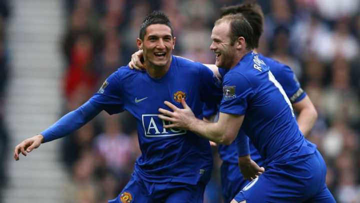 杰拉德和阿隆索的惊世一吻图片,杰拉德亲吻阿隆索