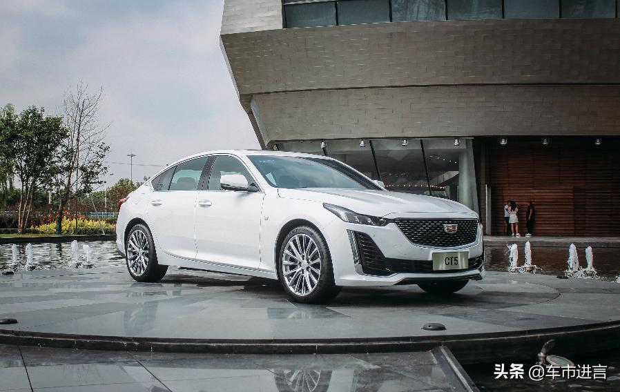 豪华b级车哪个最值得买,30万值得购买的豪华b级车