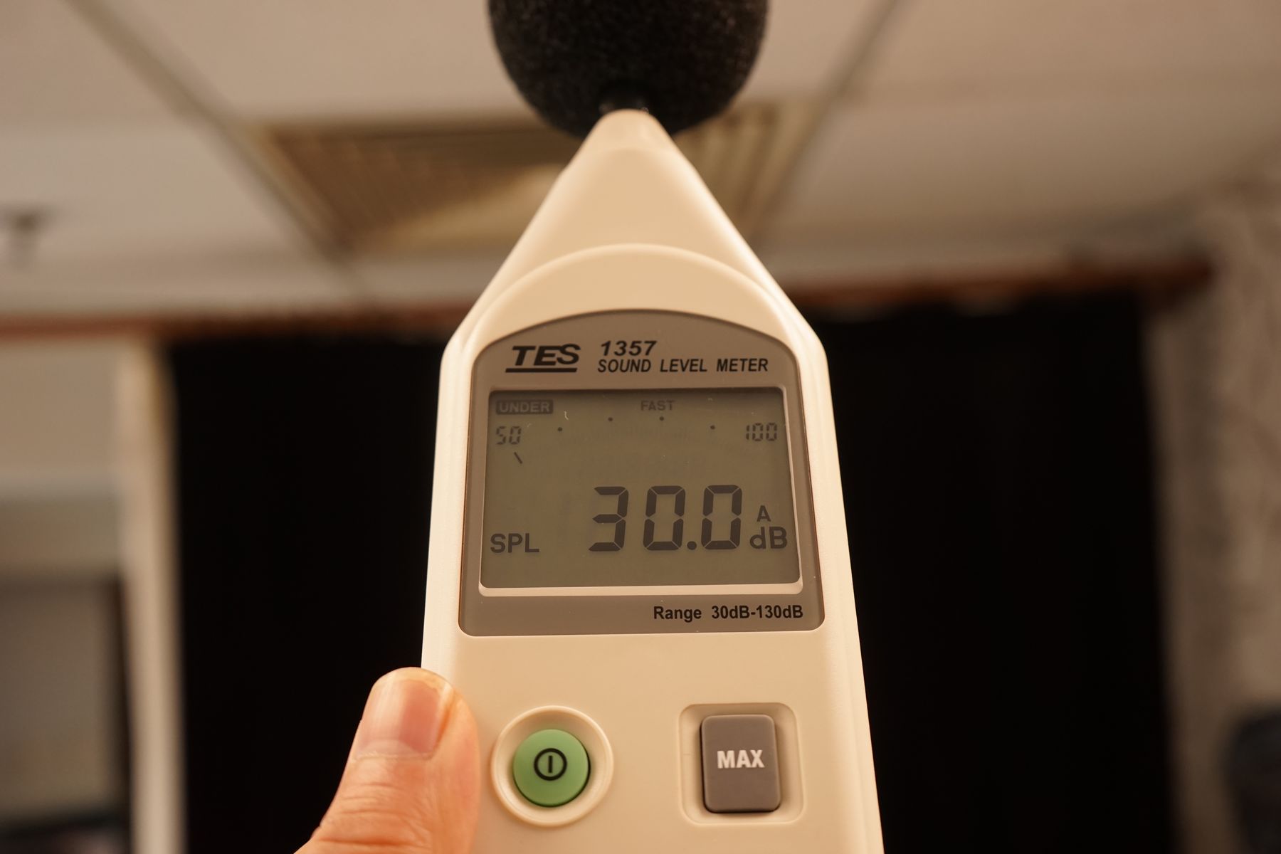 中央空调怎么选？别听导购说得天花乱坠，关注这几个方面就够了