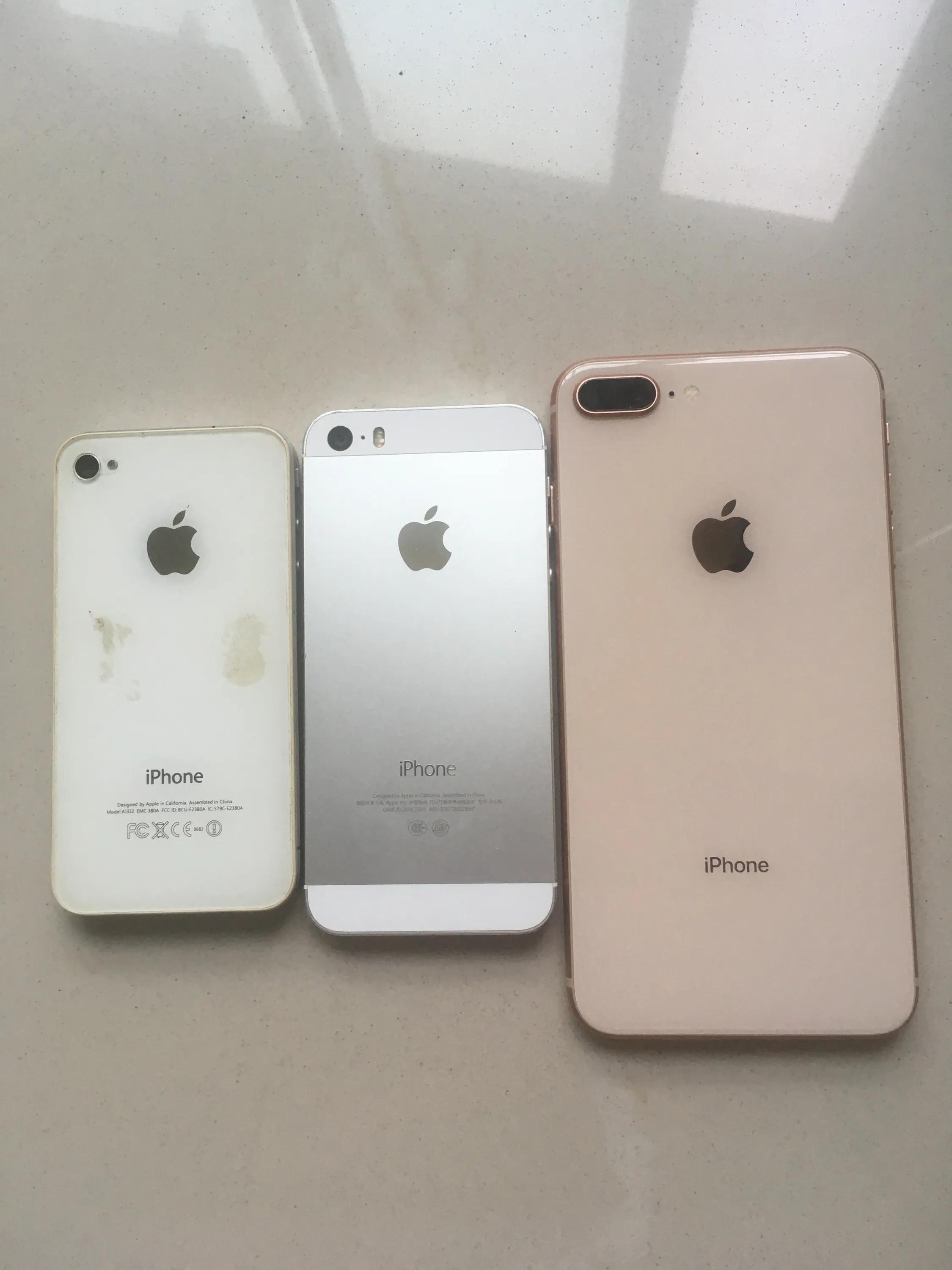 苹果4，5s，se，小屏*党**的最爱，你认为哪款最经典