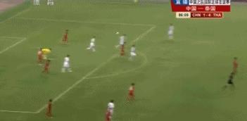 国足1比5泰国足球之夜,国足1-1泰国赛后