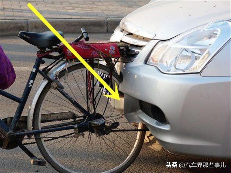 发生交通事故后拨打110还是122,发生交通事故应该先打什么电话