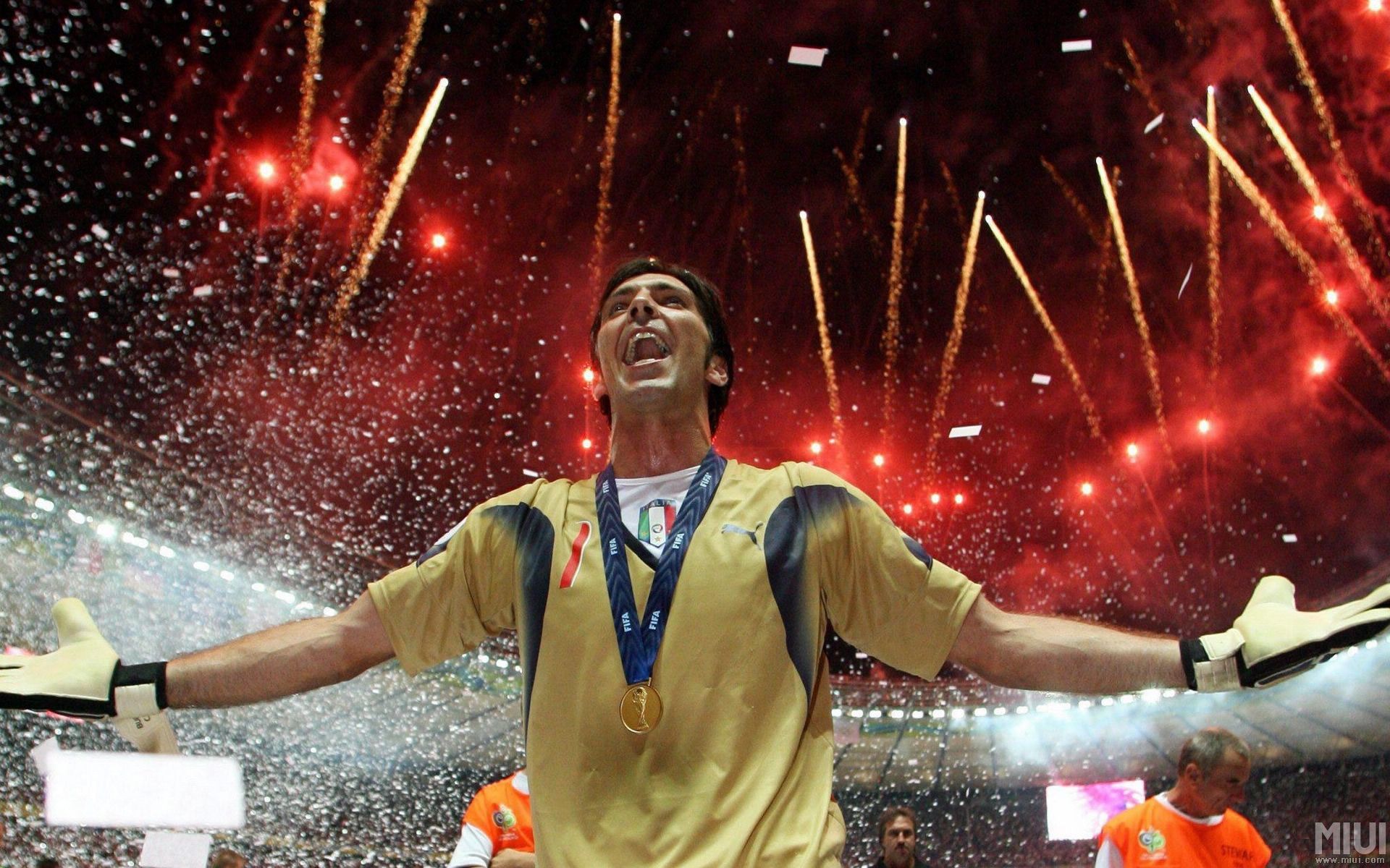 现役25大球星,足坛25年百大球星