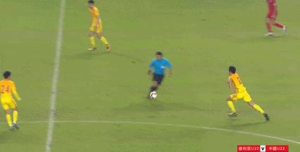 国足叙利亚门将失误,国足3:1叙利亚门将