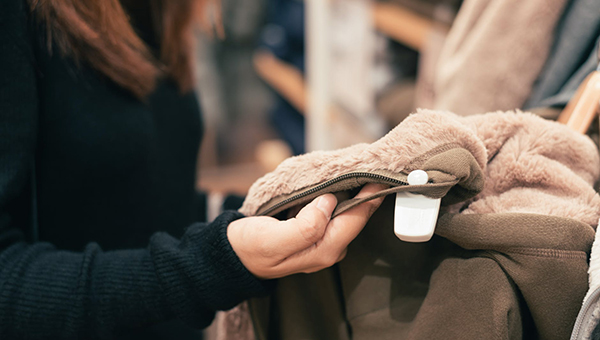 出国买买买有可能需要缴纳行邮税?什么是行邮税?