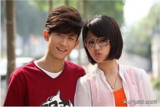 杨紫现场给张一山打电话测试友谊,张一山杨紫友情以上恋人未满