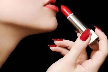 临期大牌口红可以用吗,名门泽佳口碑如何