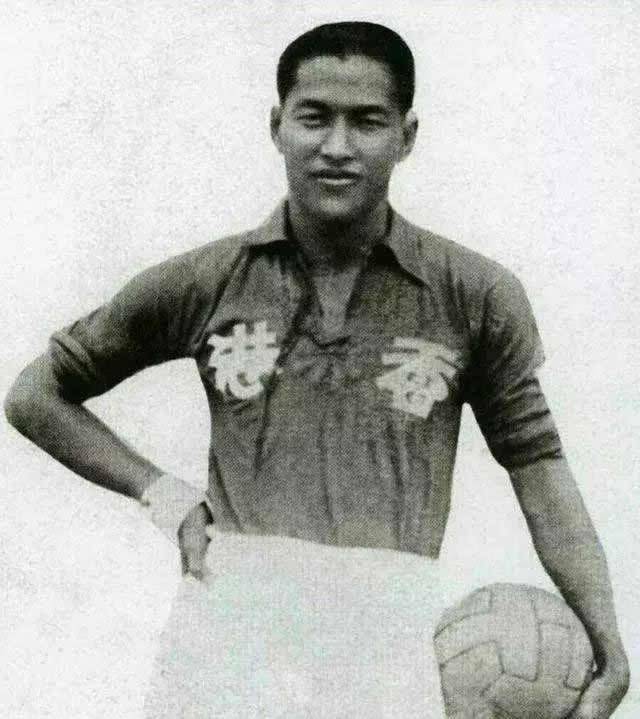 一百年前中国亚洲足球,100年前的中国男足有多厉害