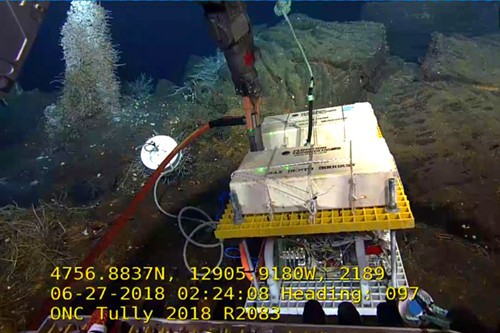 在中国近海投放上百架潜航器,美军挑起水下暗战会伤及谁?