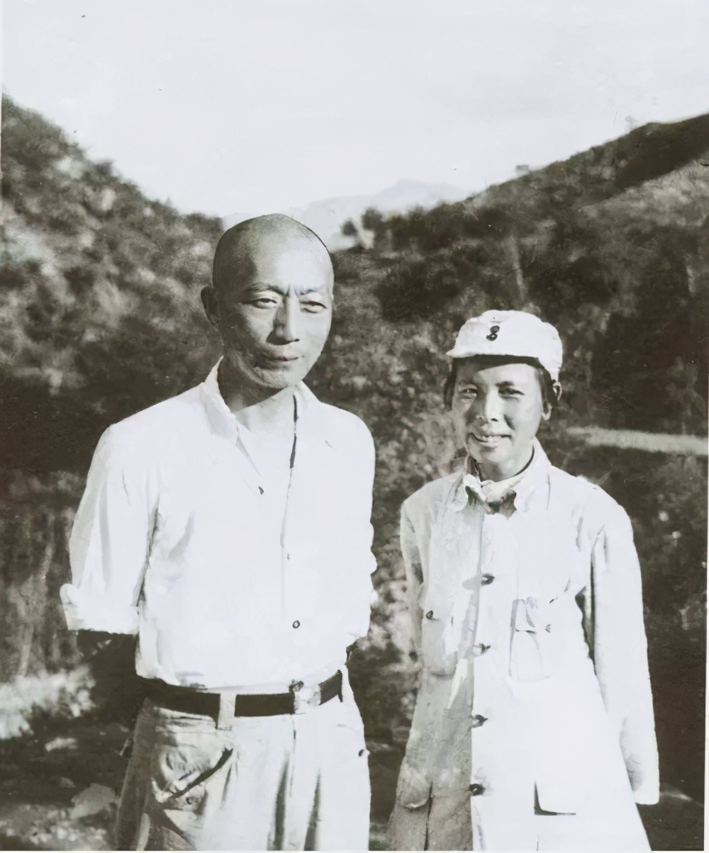 *荣臻聂**夫人张瑞华，为国40年没升职，独女成新中国第一位女中将