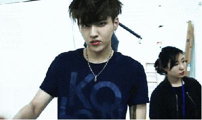 药水哥rapper中国新说唱现场,中国新说唱药水哥晋级视频