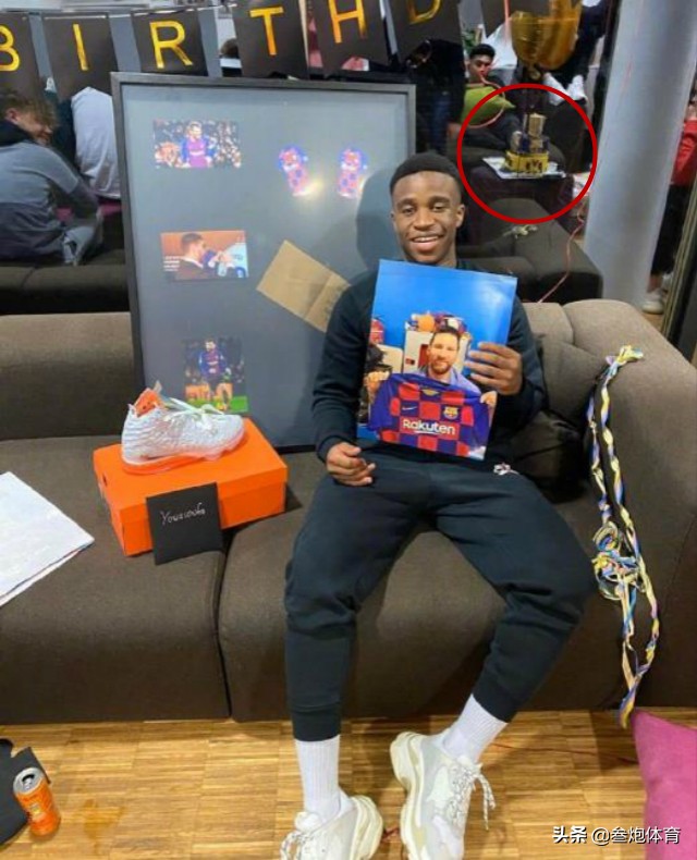 还要什么内马尔！15岁神童示好巴萨+偶像梅西，116场168球