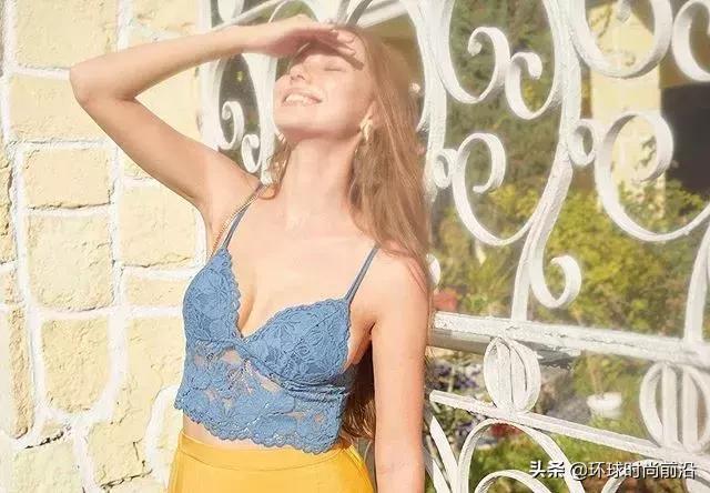 穿衣自由？雪莉不穿内衣被热议，你站雪莉还是内衣