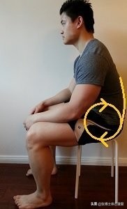 姿态异常体态不正怎么矫正,什么样的坐姿可以让骨盆矫正