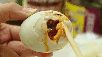 又一条美食高铁开通了！江苏高邮，咸鸭蛋好吃，真不是瞎吹的