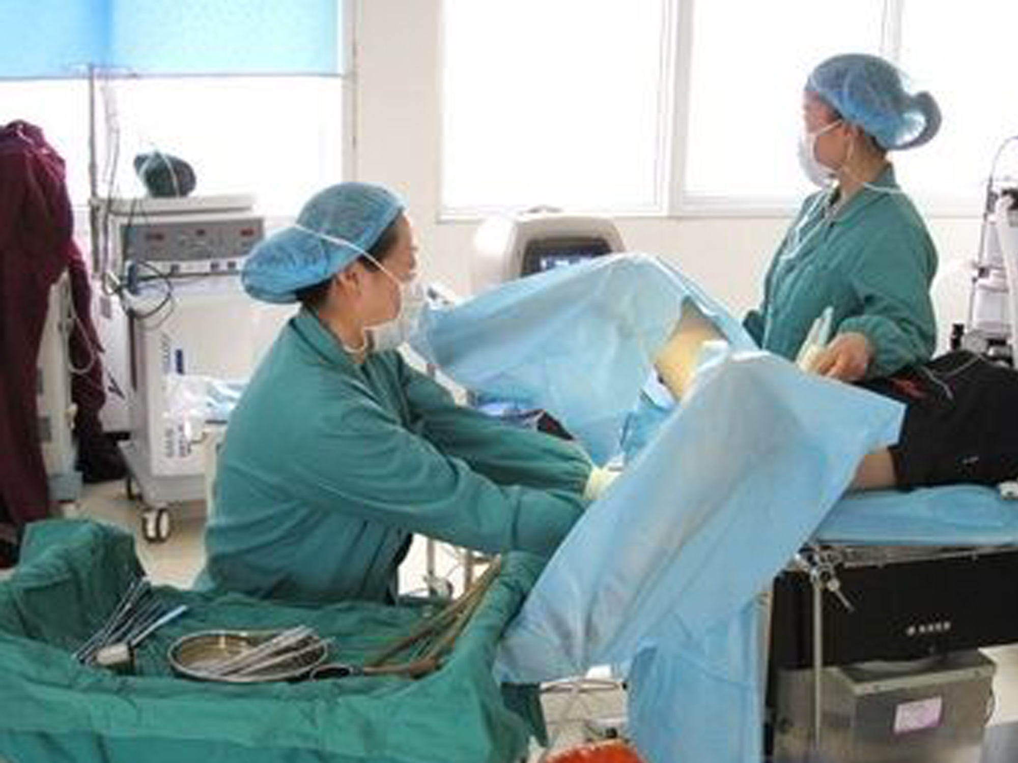 人工流产的手术操作全过程是什么,上海第一妇婴保健院人工流产流程