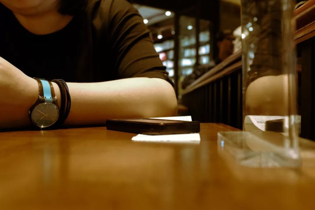 我和男朋友一起上班,我和男朋友在同一家公司实习