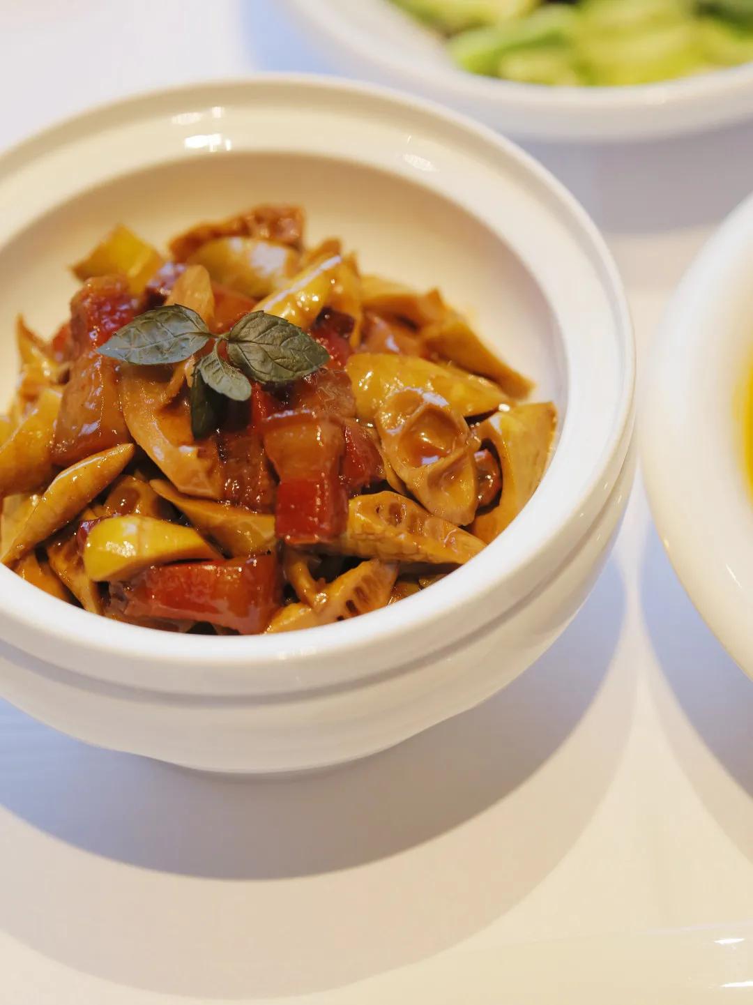 用三年时间雕琢洛河边上的西湖味道，劳斯莱斯级别的美食享受