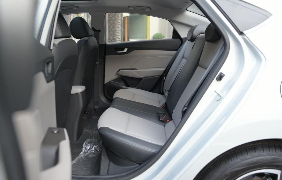 最良心的家轿全系标配4缸油耗5l,买国产车首选这三款质量好油耗低