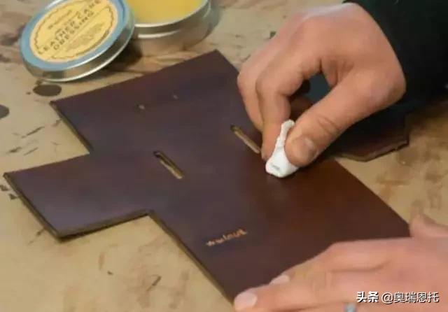 普通包包怎么保养,怎样保养包包更有光泽度