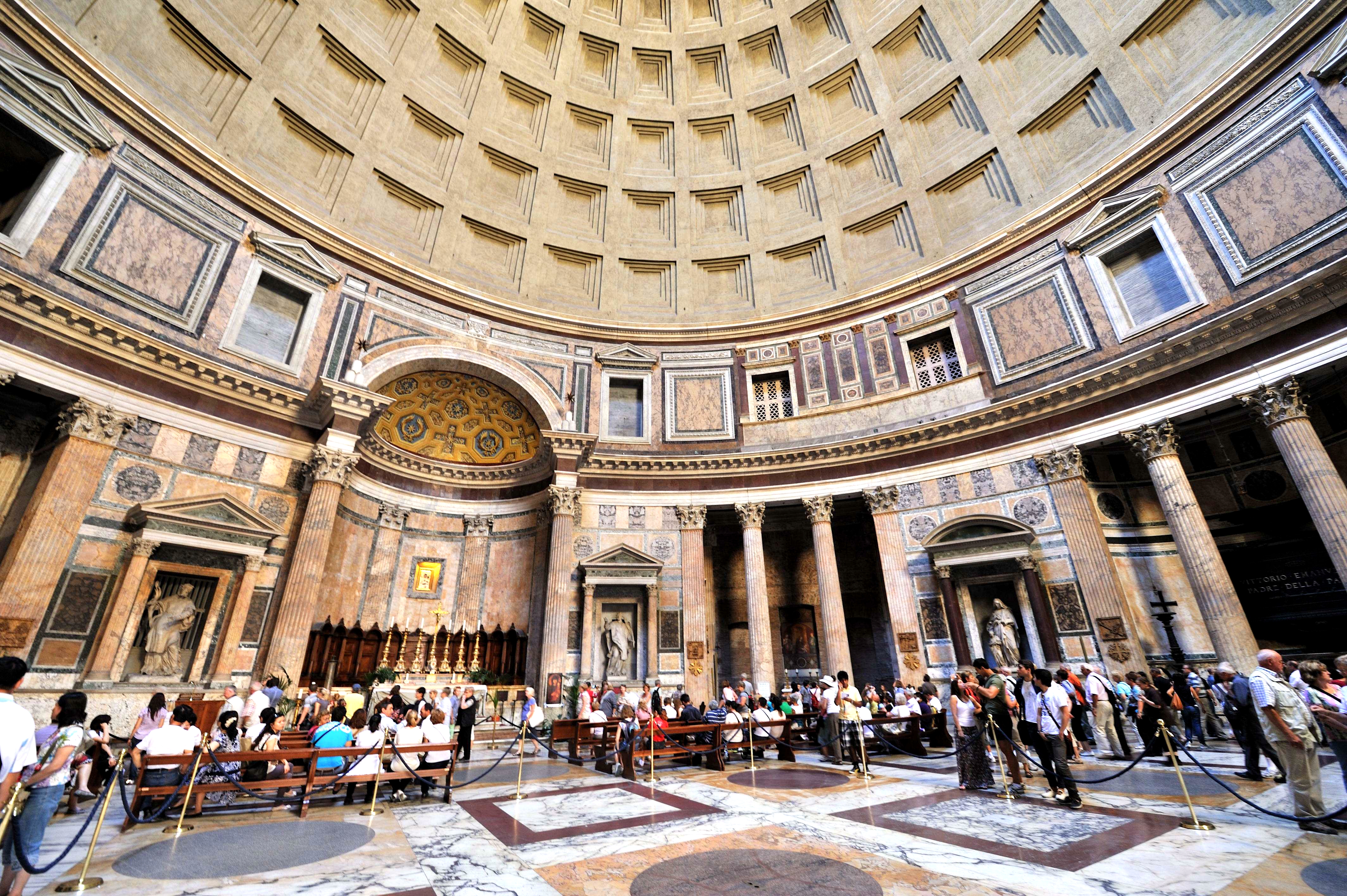 太行八陉中唯一幸存的关楼,穹隆顶上飞檐斗拱,古建中的孤品