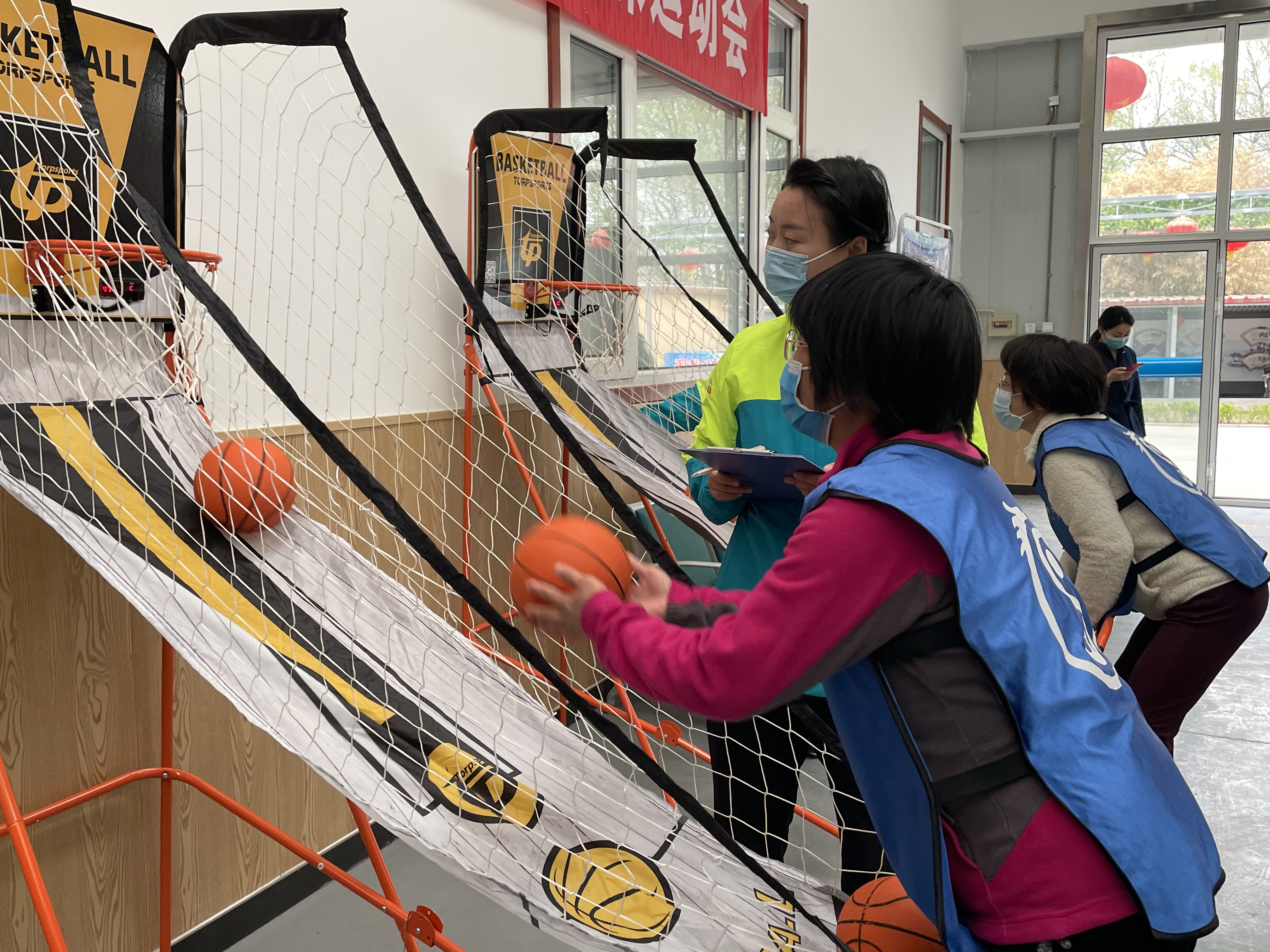 挥洒汗水展风采，顺义区仁和镇举办第八届残疾人趣味运动会