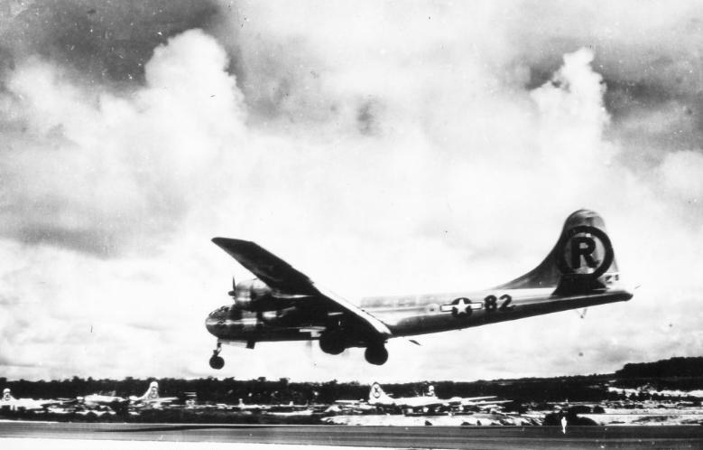 震慑美国！俄公布绝密核试验影像，忘了曾经的“大伊万”了吗？