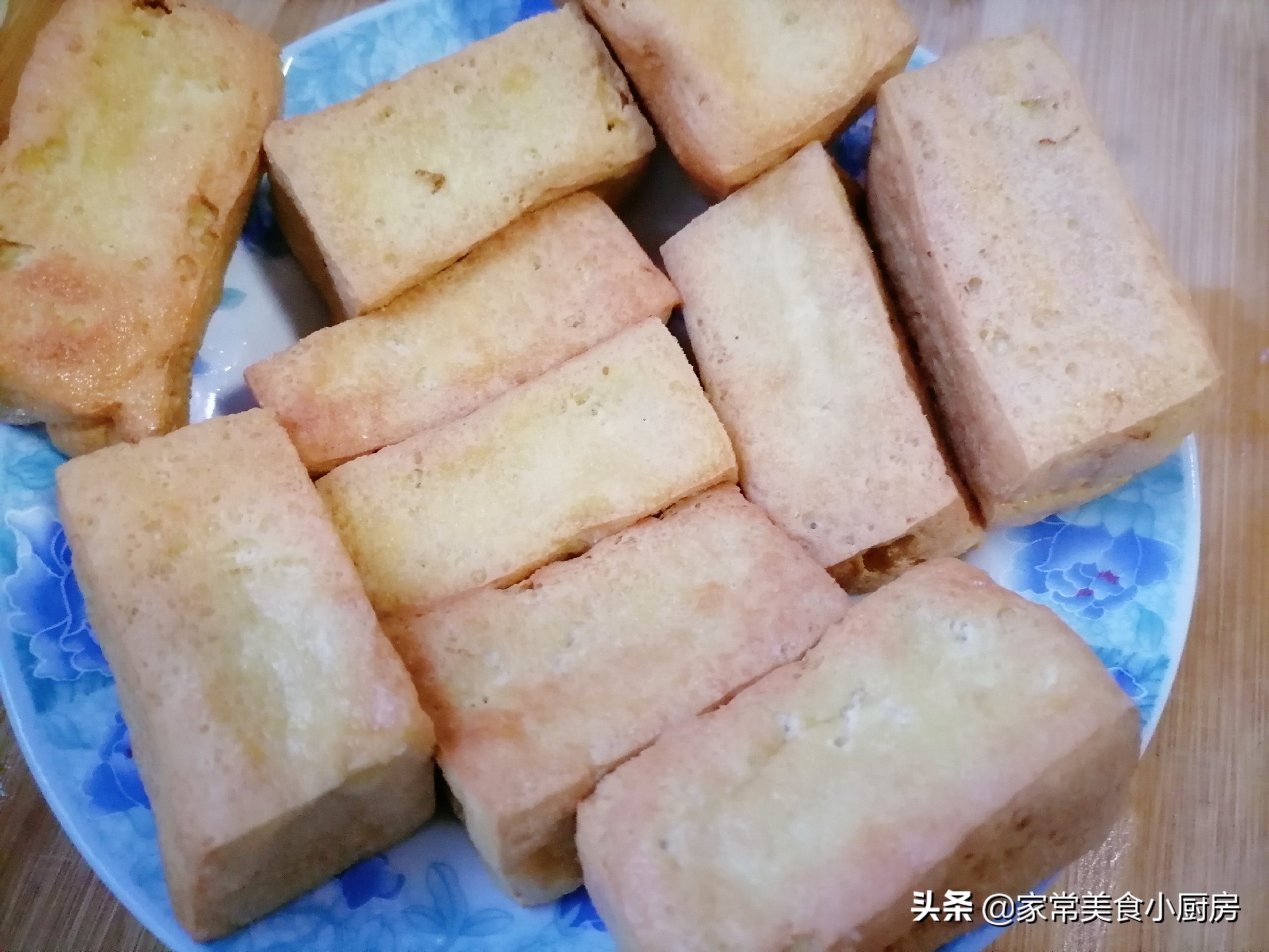 博山民间传统美食,山东传统名菜博山豆腐箱子