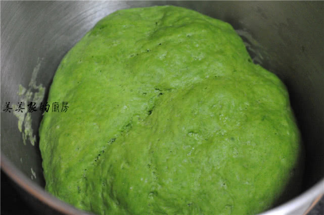 这菜农村到处都是,人称“百草之王”,4月最鲜嫩,做馒头特香!