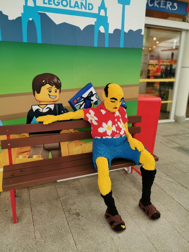 同样是主题乐园，为什么一定要去乐高？