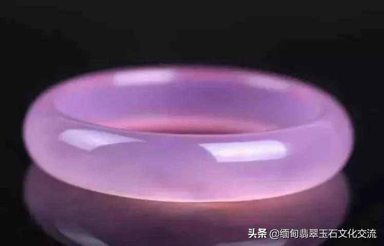 翡翠手镯的水头怎么看好坏,翡翠手镯的基本知识大全