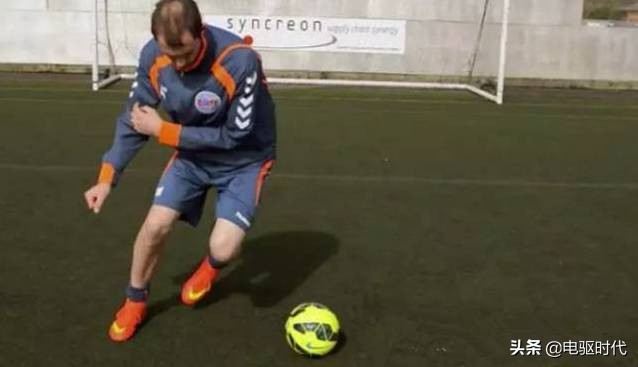 大罗钟摆过人动作拆解,大罗钟摆式过人教学