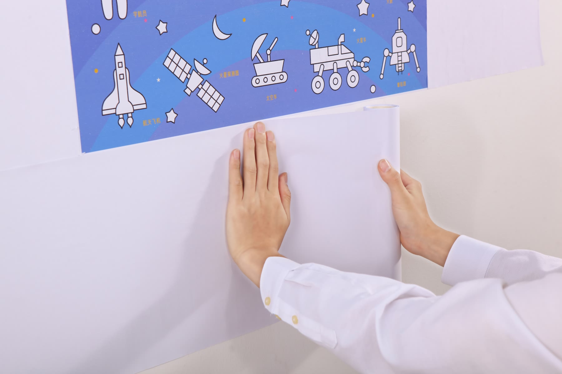 小孩用蜡笔在墙上乱涂乱画怎么办,孩子在白墙上乱涂乱画该怎么清理